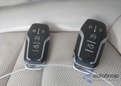 2015 Lincoln Mkc z USA, uszkodzony, nr VIN 5LMTJ2AH1FUJ15209